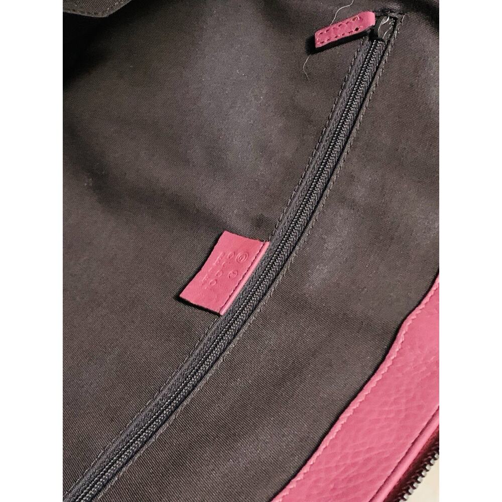 Gucci #341503 Convertible Dome Pebbled Leather Burgundy 2way Tote Bag with Charm - Picture 8 of 11